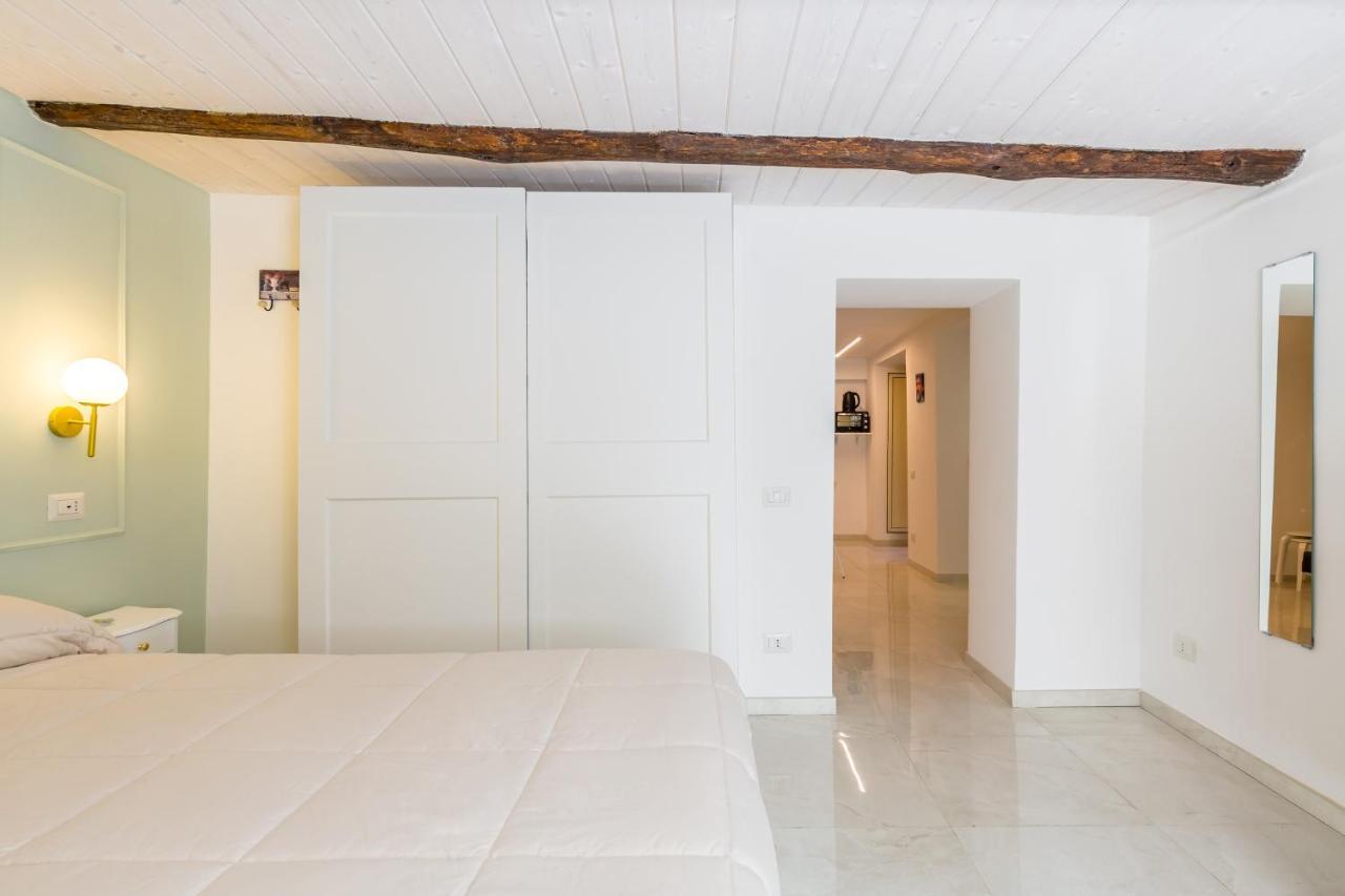 Umberto'S Nest At Toledo Apartment Naples Exterior photo